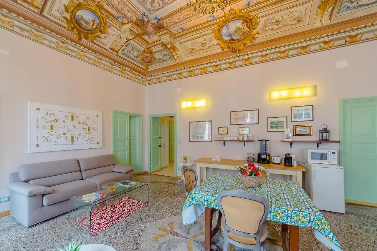 B&B Bernini Finale Ligure 0*,