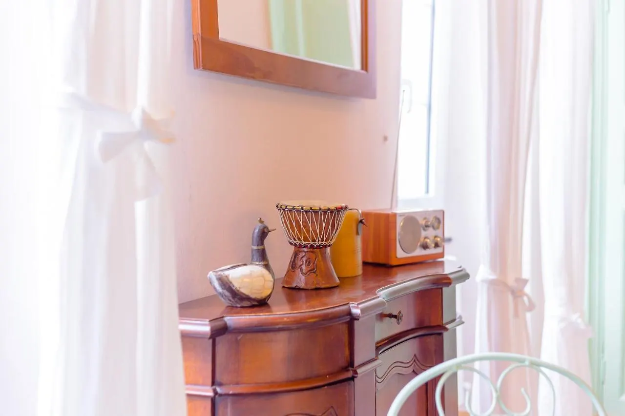 B&B Bernini Finale Ligure Bed and Breakfast